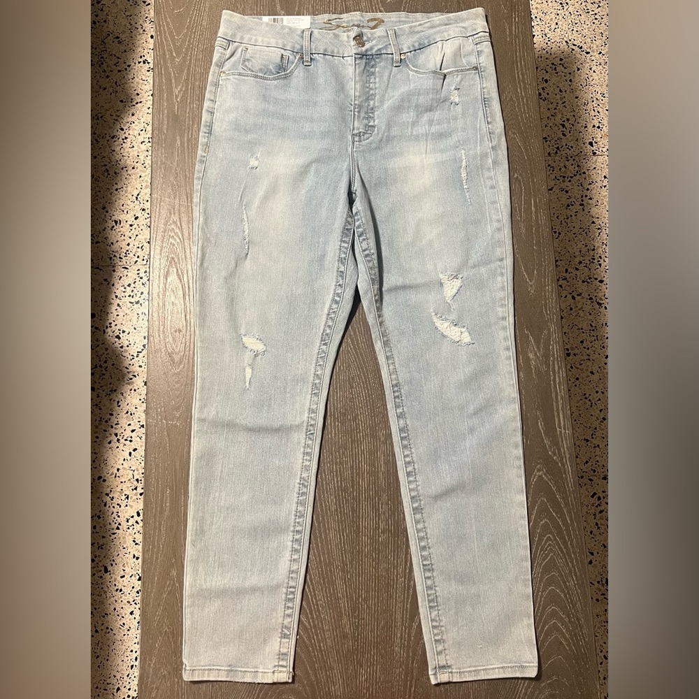Seven7 - Size 16 - tummy less high rise skinny jeans NEW